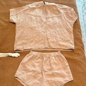Hackwith Design House Linen Set
